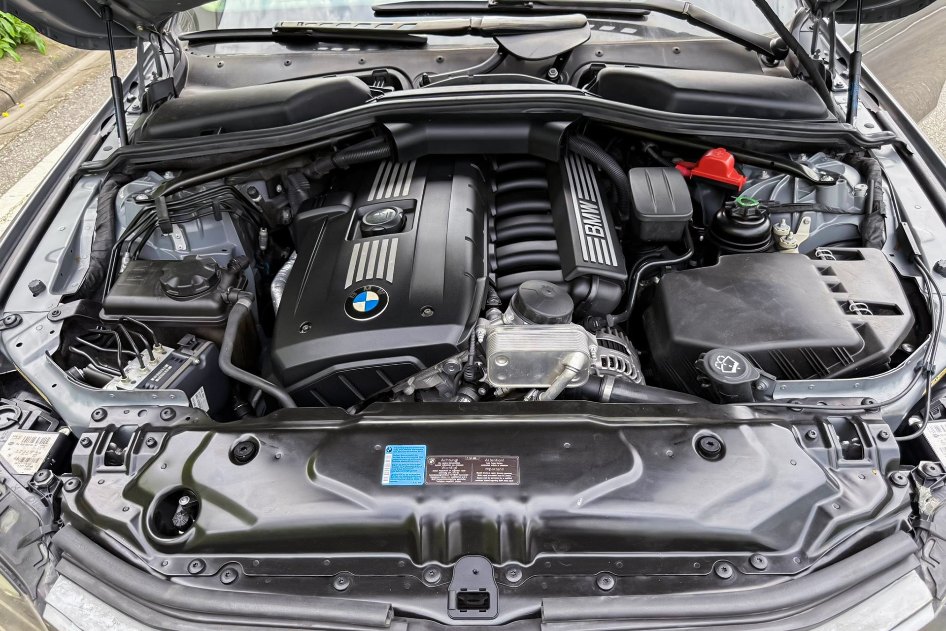 bmw 523i 11.jpg