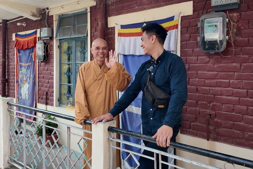 Chàng trai rời Đức về Việt Nam tìm nguồn cội, xúc động gặp lại bố sau 15 năm