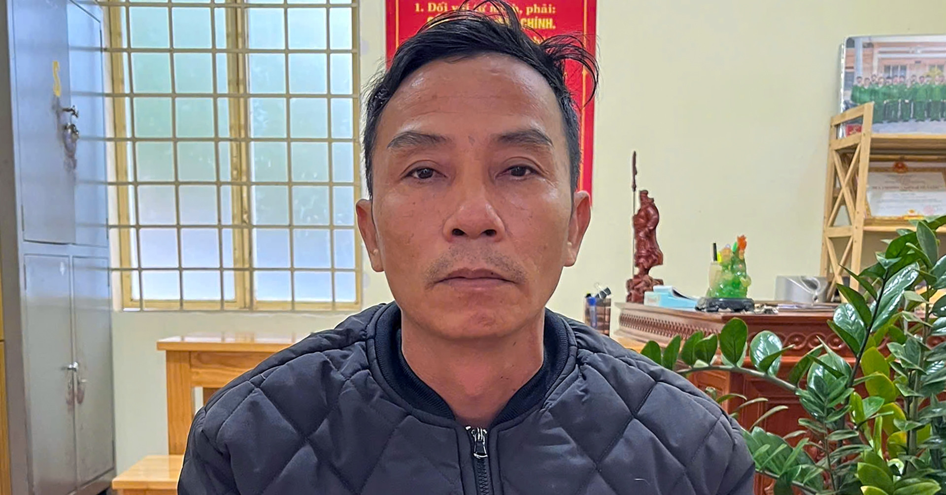 Chồng tử vong, vợ nhập viện vì mâu thuẫn tiền bạc với chủ nợ