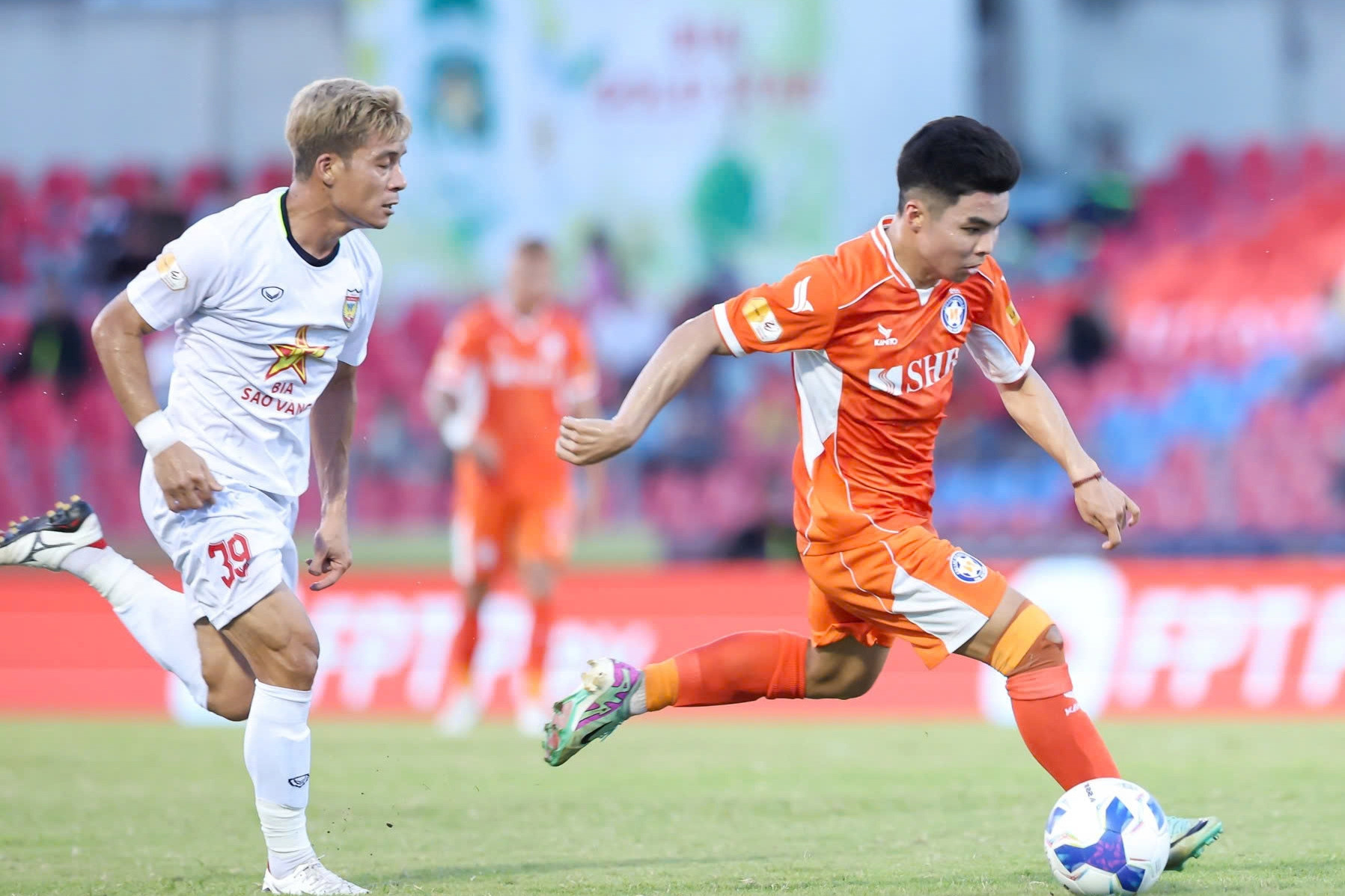 CLB Đà Nẵng muốn đổi sân đá play-off với Bình Phước