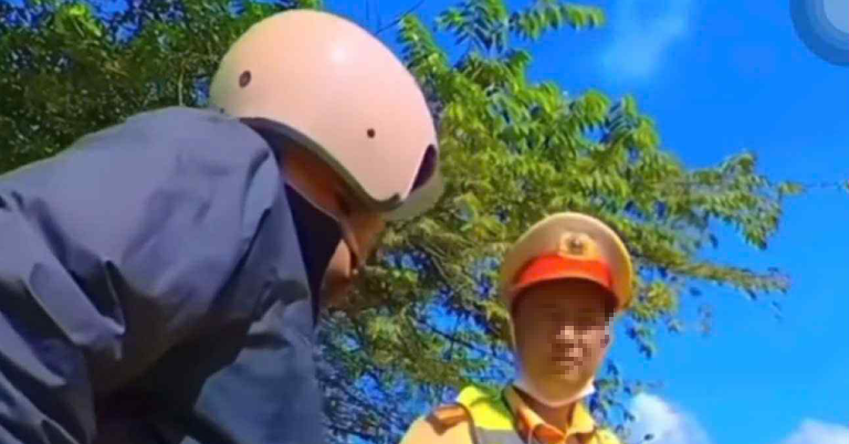 Đề nghị điều chuyển khỏi lực lượng một CSGT có lời nói khiếm nhã khi đo nồng độ cồn