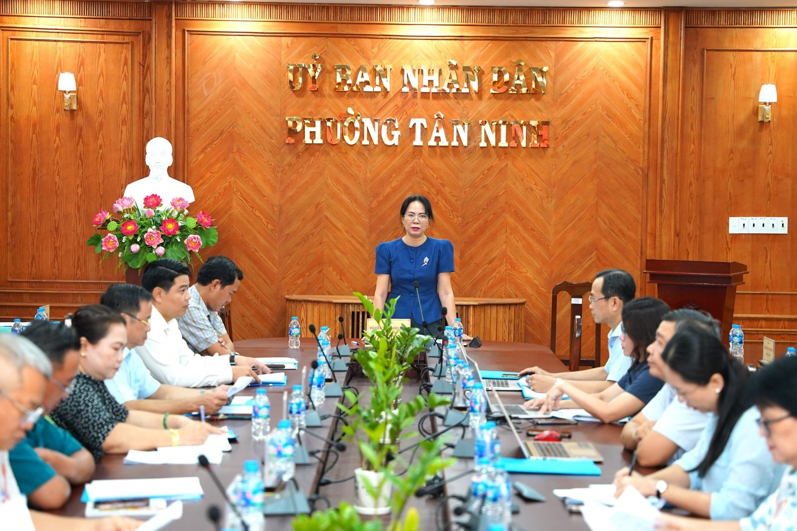 hinh phuong tan ninh.jpg