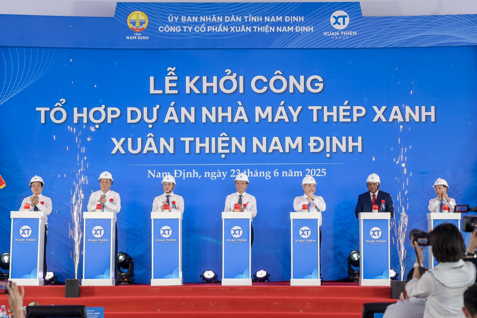 Khởi công tổ hợp dự án Thép Xanh 98.000 tỷ đồng ở Nam Định