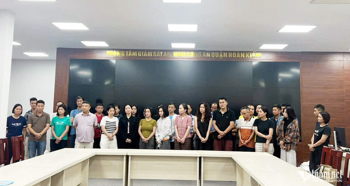 Loạt cán bộ bị khởi tố hé lộ đường dây 'hô biến' tội phạm thành bệnh nhân tâm thần