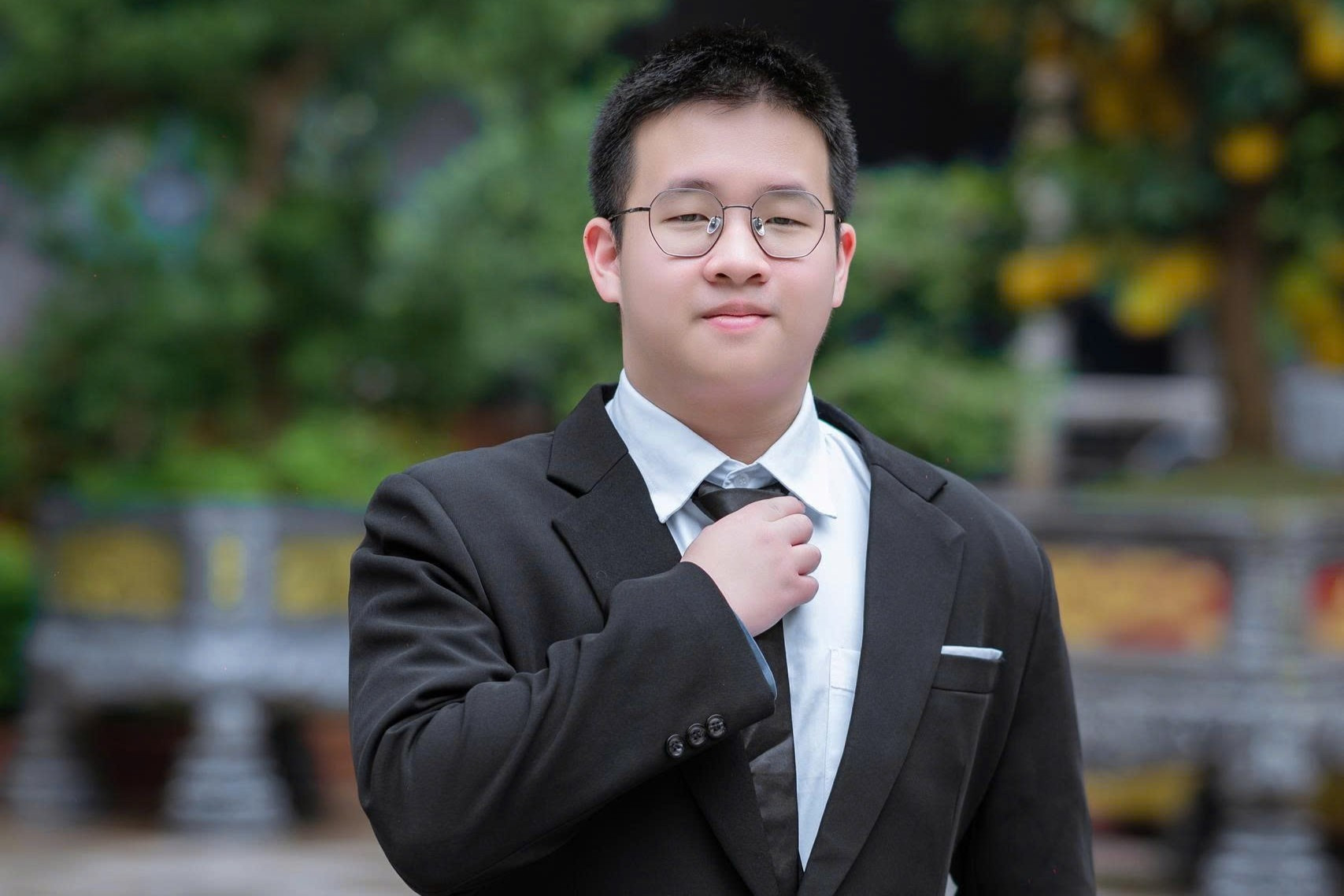 Nam sinh được nhận xét ‘siêu cao thủ’ là thủ khoa thi lớp 10 cả 2 trường chuyên