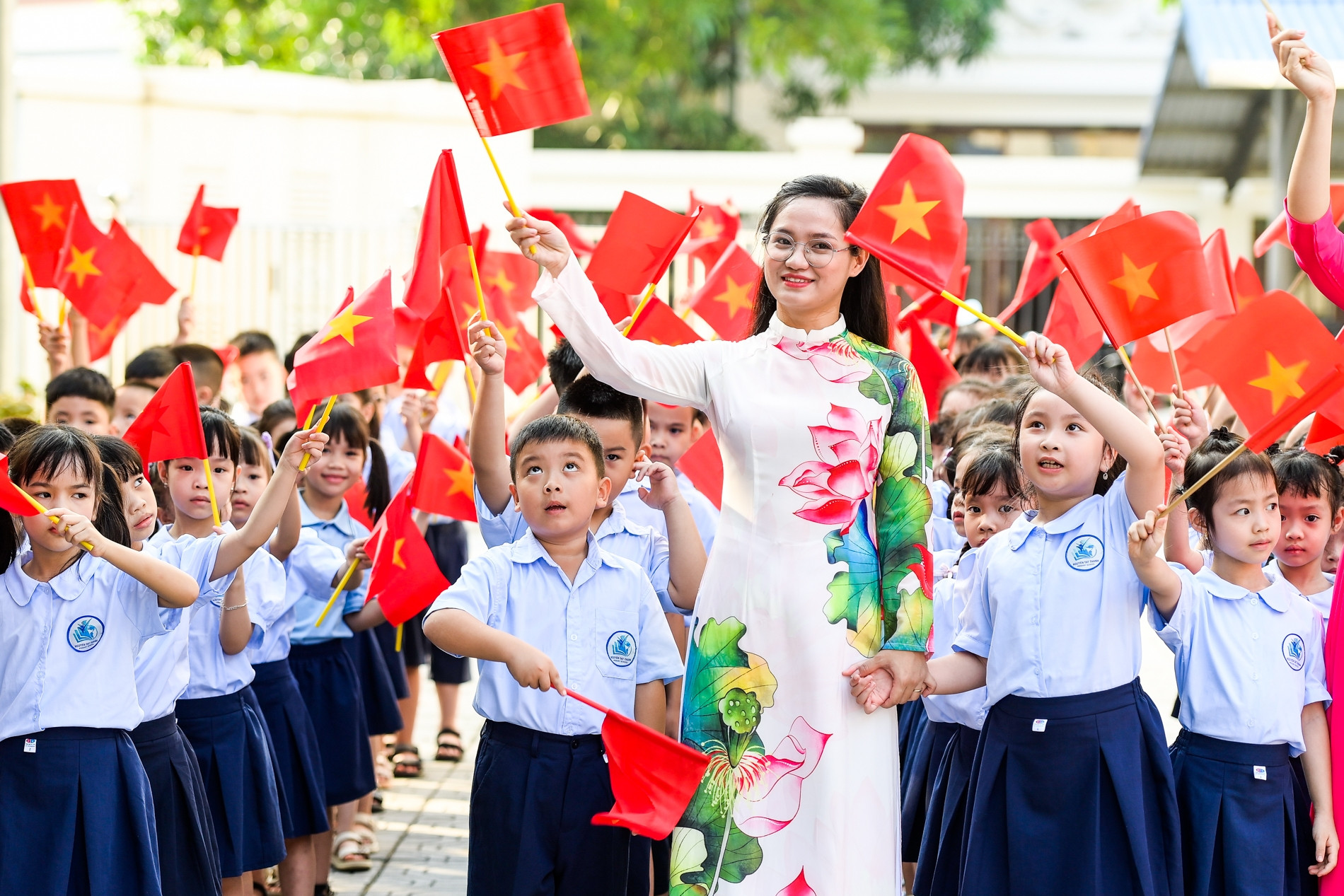 Đừng coi 'xếp mức lương cao nhất' cho nhà giáo là một ân huệ