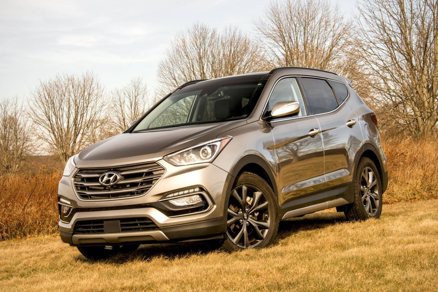 Những đời xe Hyundai Santa Fe cần tránh khi mua xe cũ
