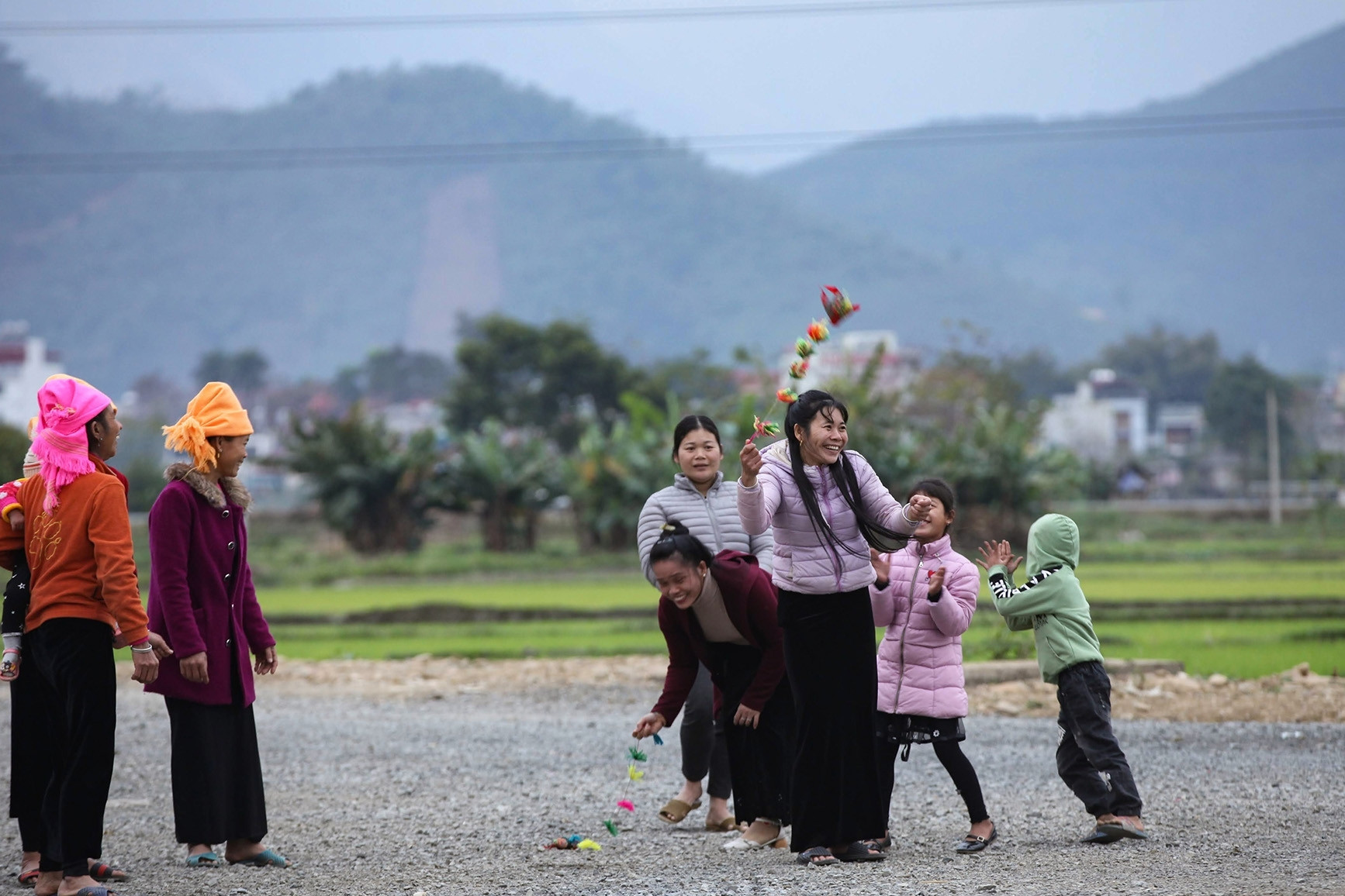 Phân định thành phần dân tộc và việc thực hiện chính sách dân tộc thiểu số hiện nay