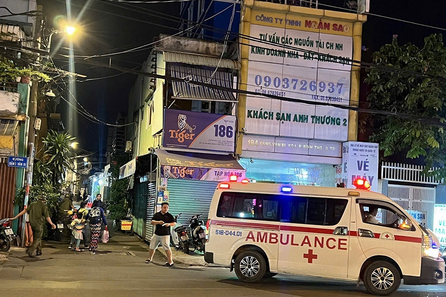 Thanh niên tử vong trong tình trạng lõa thể ở TPHCM