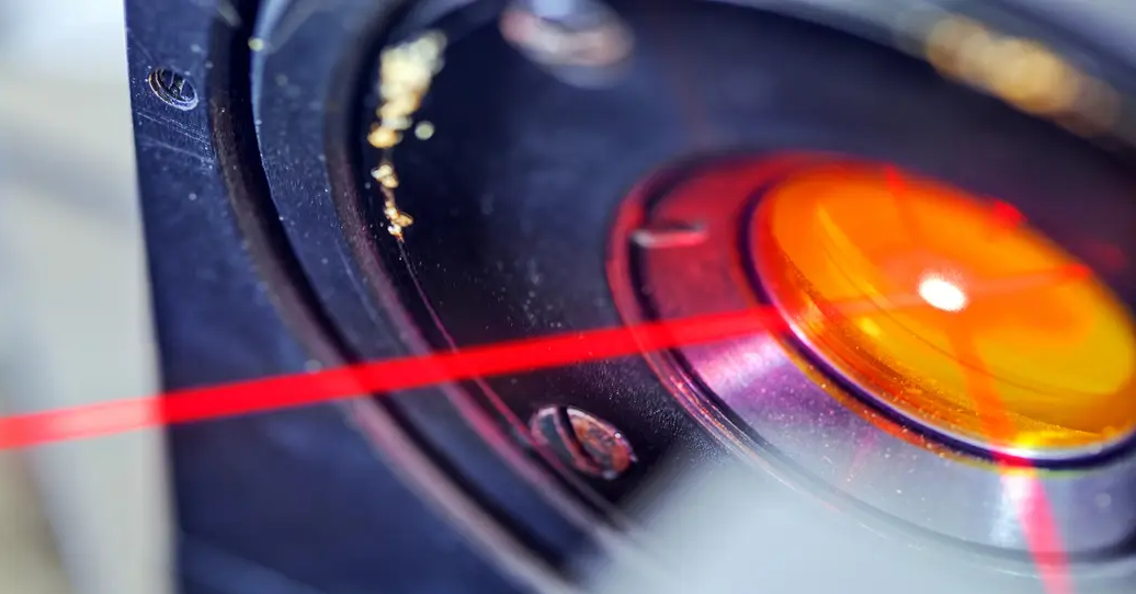 Vũ khí laser Trung Quốc thay đổi cuộc chơi, vô hiệu hoá drone trong chớp mắt