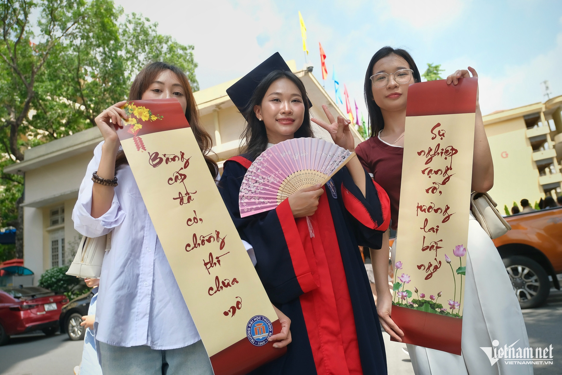 W-Giao duc (1).jpg