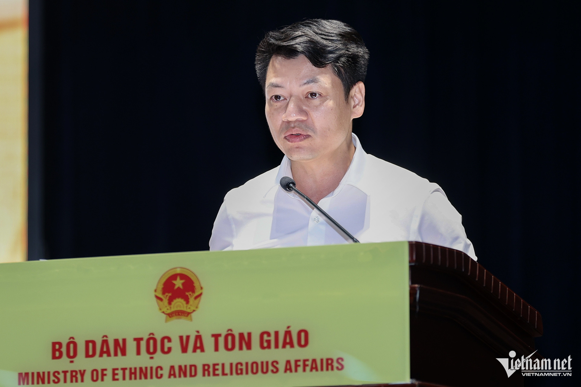 W-Ong Dinh Bo Son.jpg