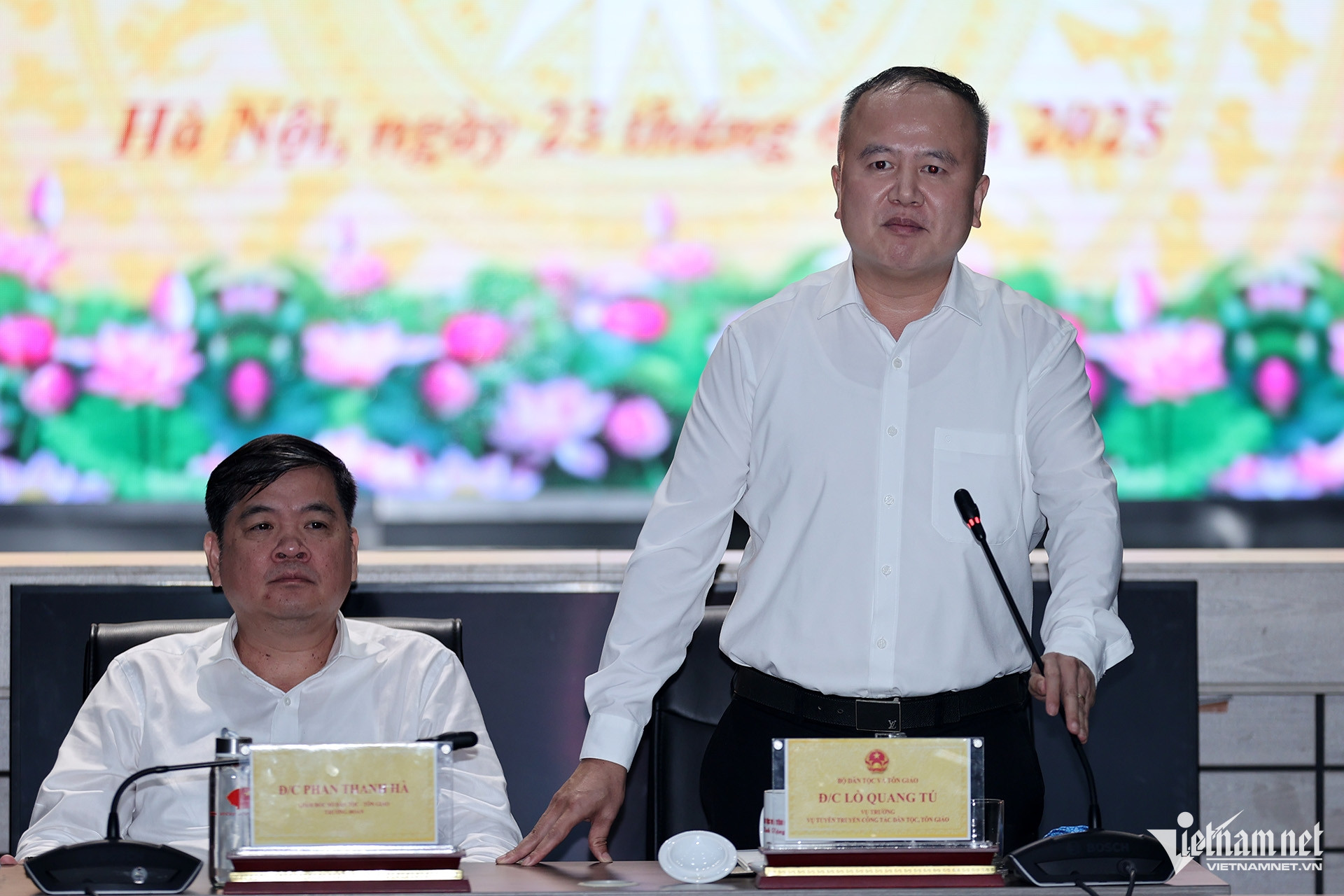 W-Ong Lo Quang Tu.jpg
