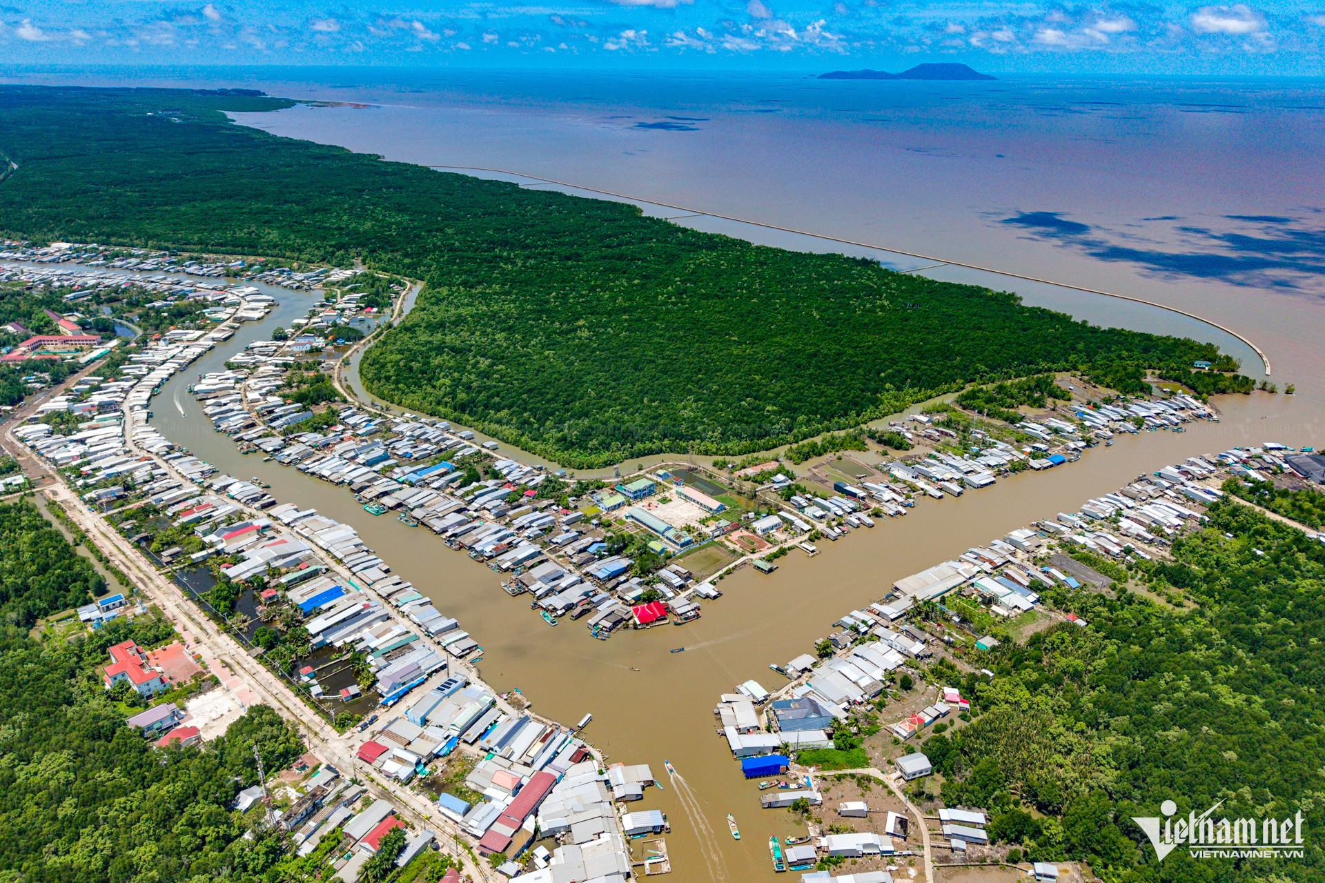 xã Đất Mũi.jpg