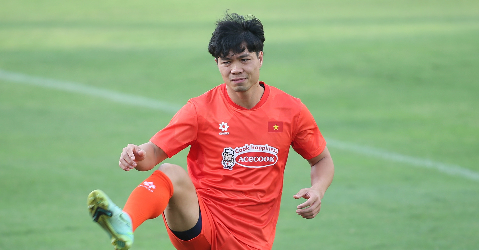 Chờ Công Phượng trở lại V-League