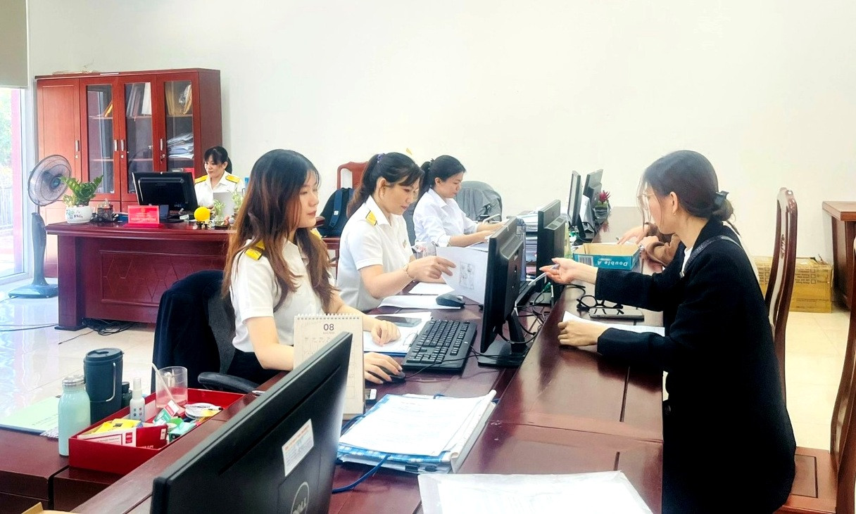 cuc thue.jpg