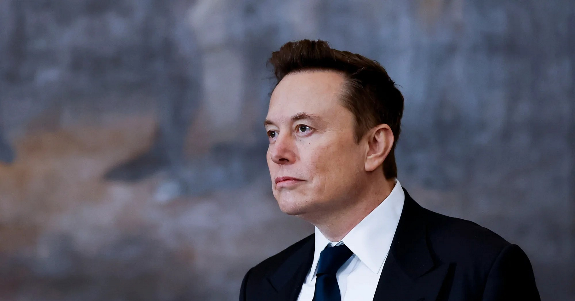 Elon Musk ‘không sử dụng máy tính’