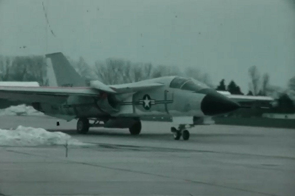 F 14 1.jpg