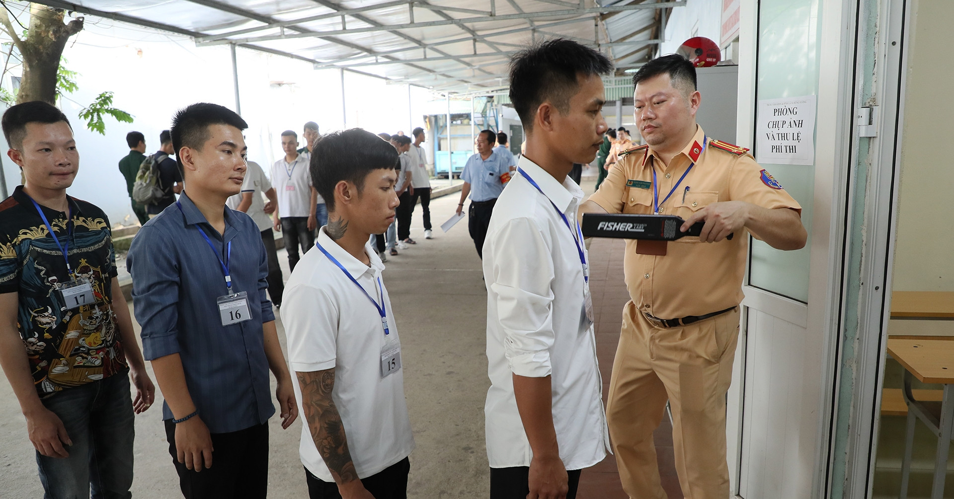 Hình ảnh ngày đầu tiên Công an Hà Nội sát hạch cấp giấy phép lái xe