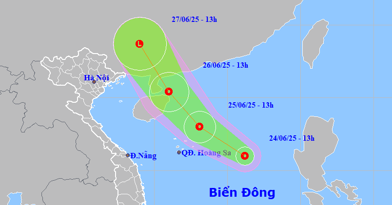 Áp thấp nhiệt đới trên Biển Đông, khả năng vào vịnh Bắc Bộ trong 2-3 ngày tới