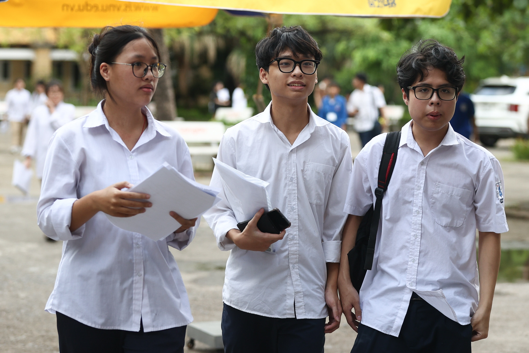 Tổng hợp đề thi thử tốt nghiệp THPT môn Toán năm 2025