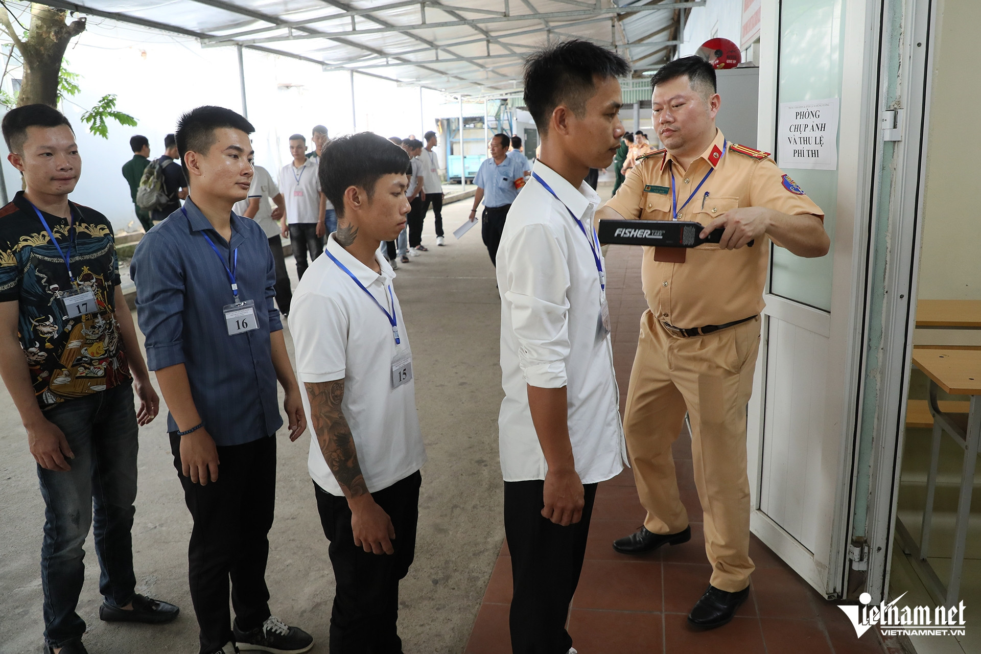 W-sat hach giay phep lai xe hn 10.JPG.jpg