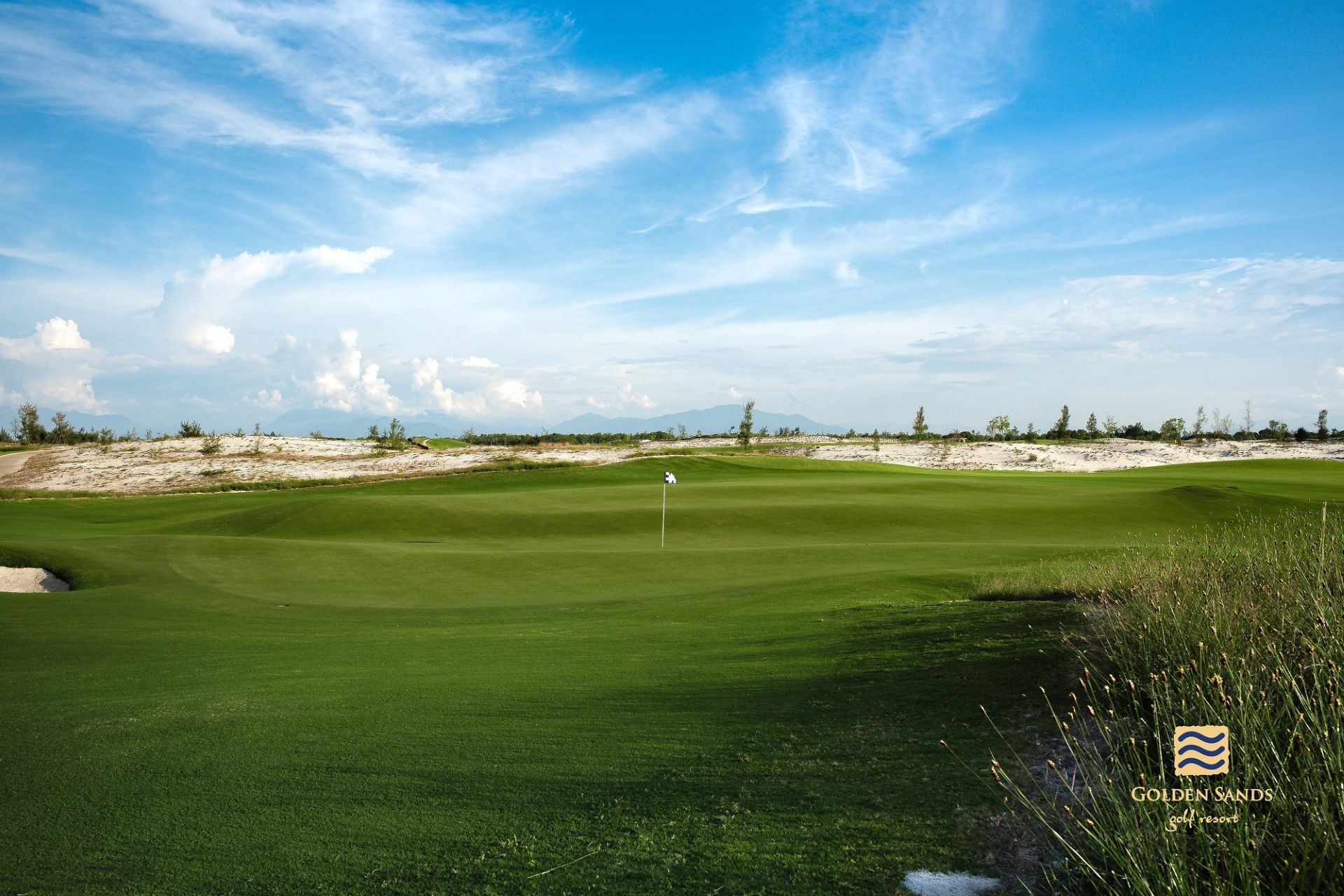 03 Golden Sands Golf Resort Giai Vang QHQG.jpg