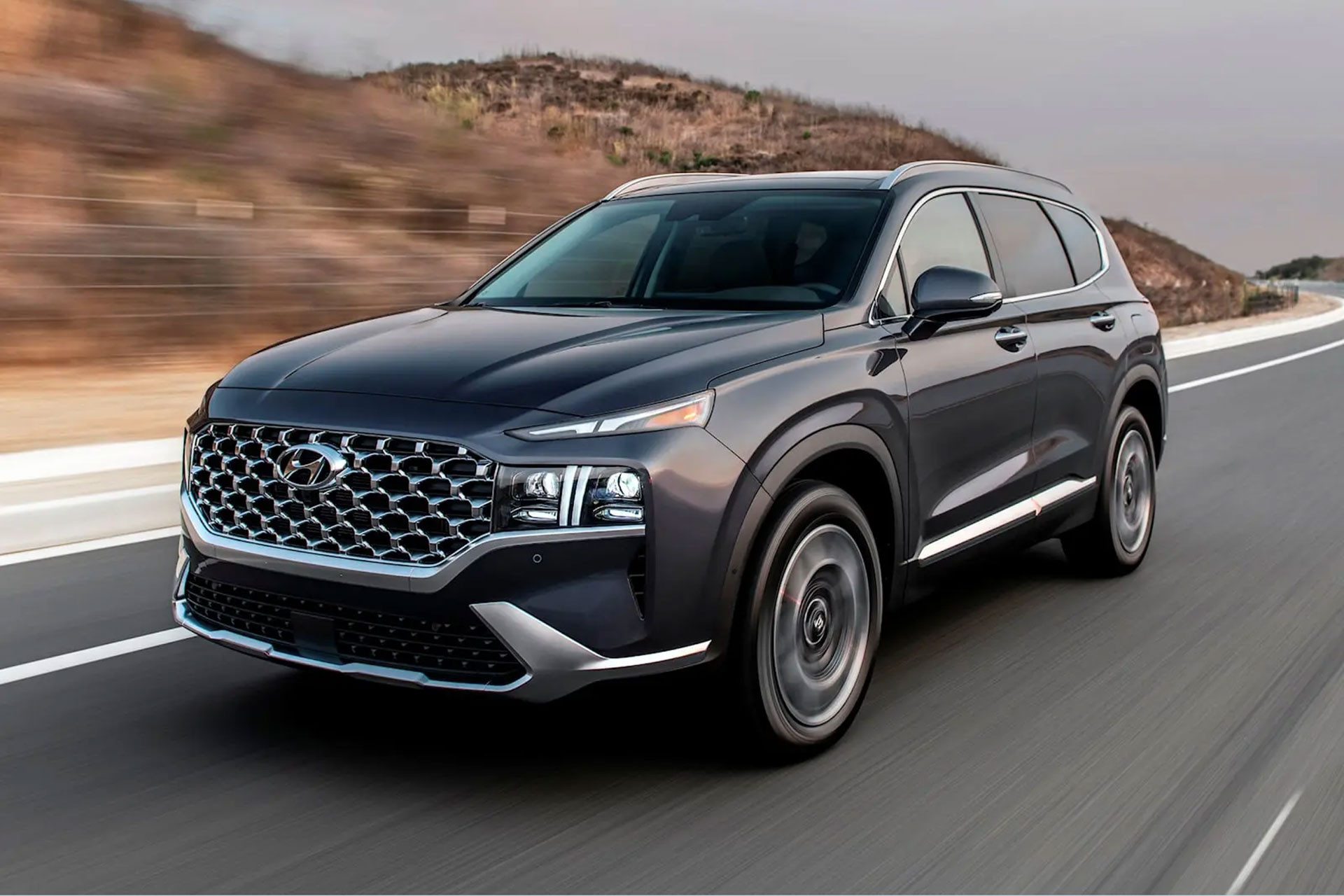 5 đời xe Hyundai Santa Fe cũ đáng mua vì có độ tin cậy cao