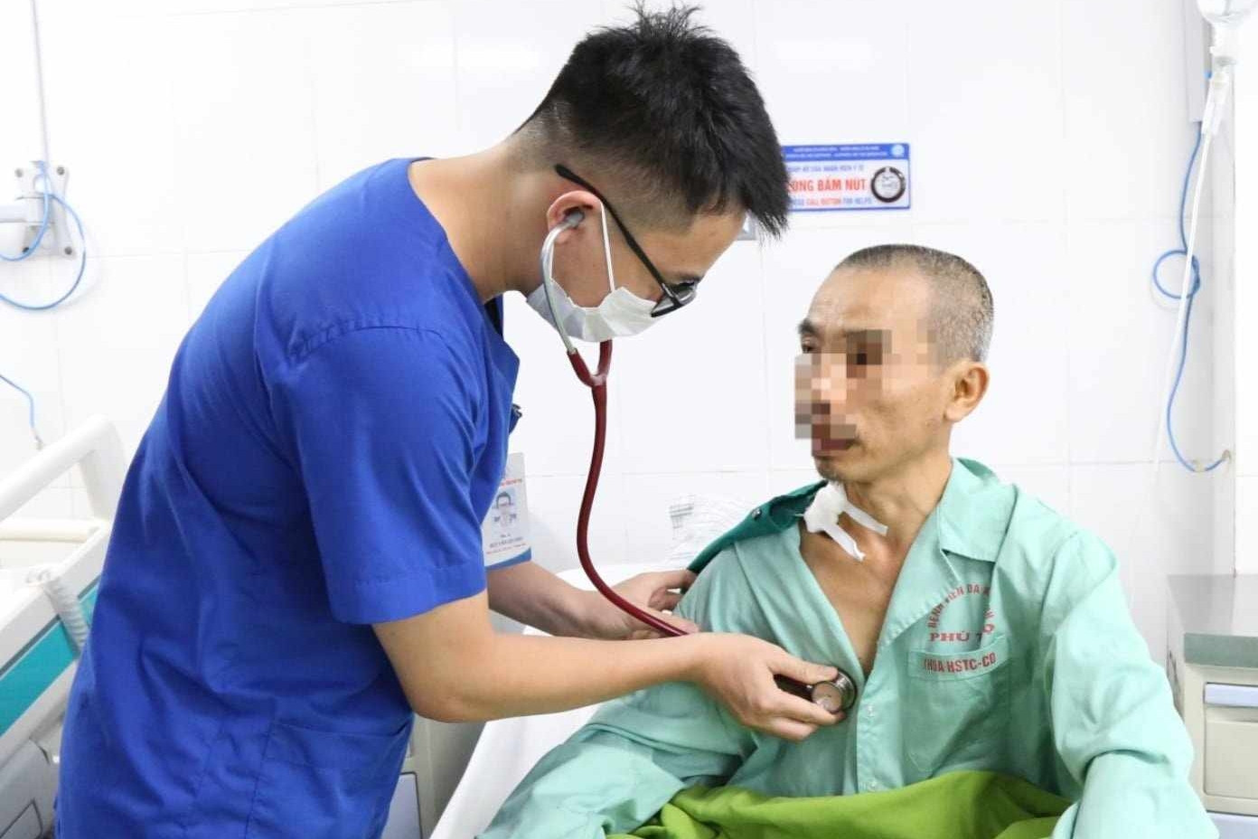 Bất ngờ đau đầu dữ dội, hôn mê sau 2 tháng ngã xe đạp điện