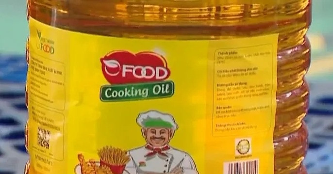 Dầu cho thức ăn chăn nuôi biến thành dầu ăn cho người nguy hại cỡ nào?