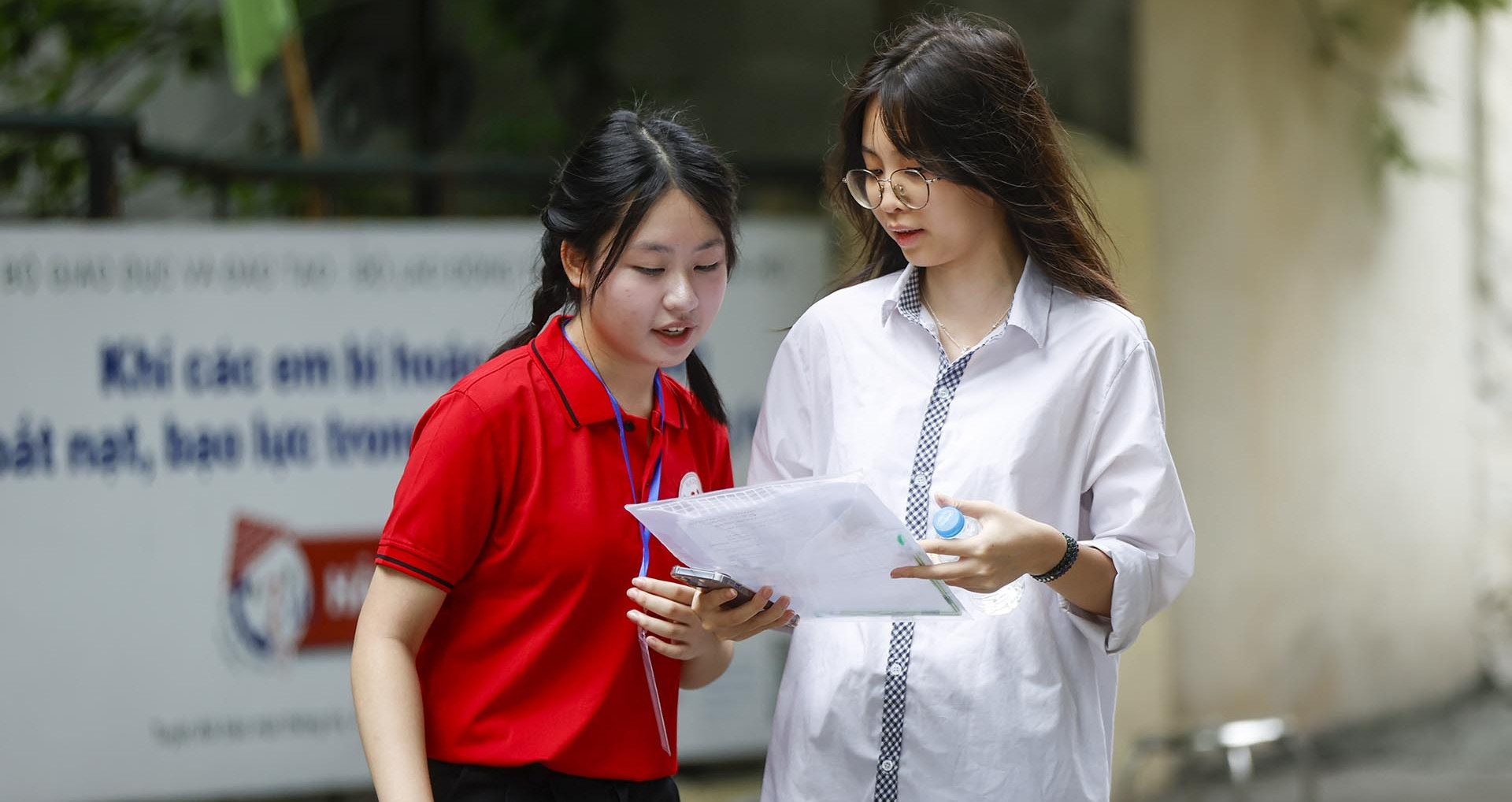 Điểm thi, điểm chuẩn vào lớp 10 Trường THPT Nguyễn Tất Thành - Hà Nội