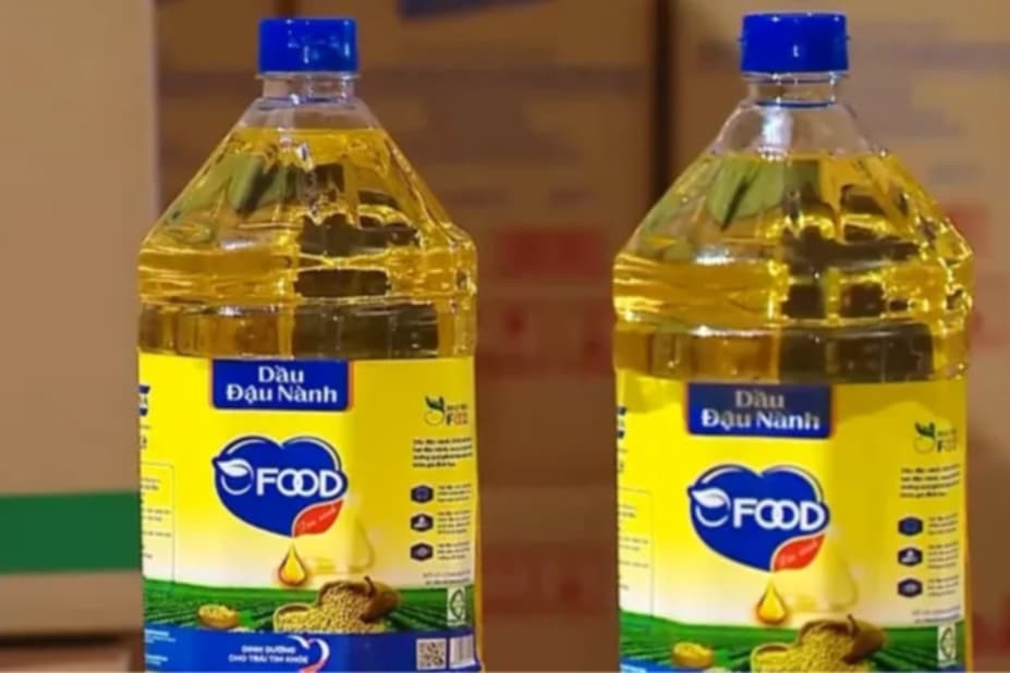 Đường ống ngầm hé lộ thủ đoạn biến chục nghìn tấn dầu chăn nuôi thành dầu ăn cho người