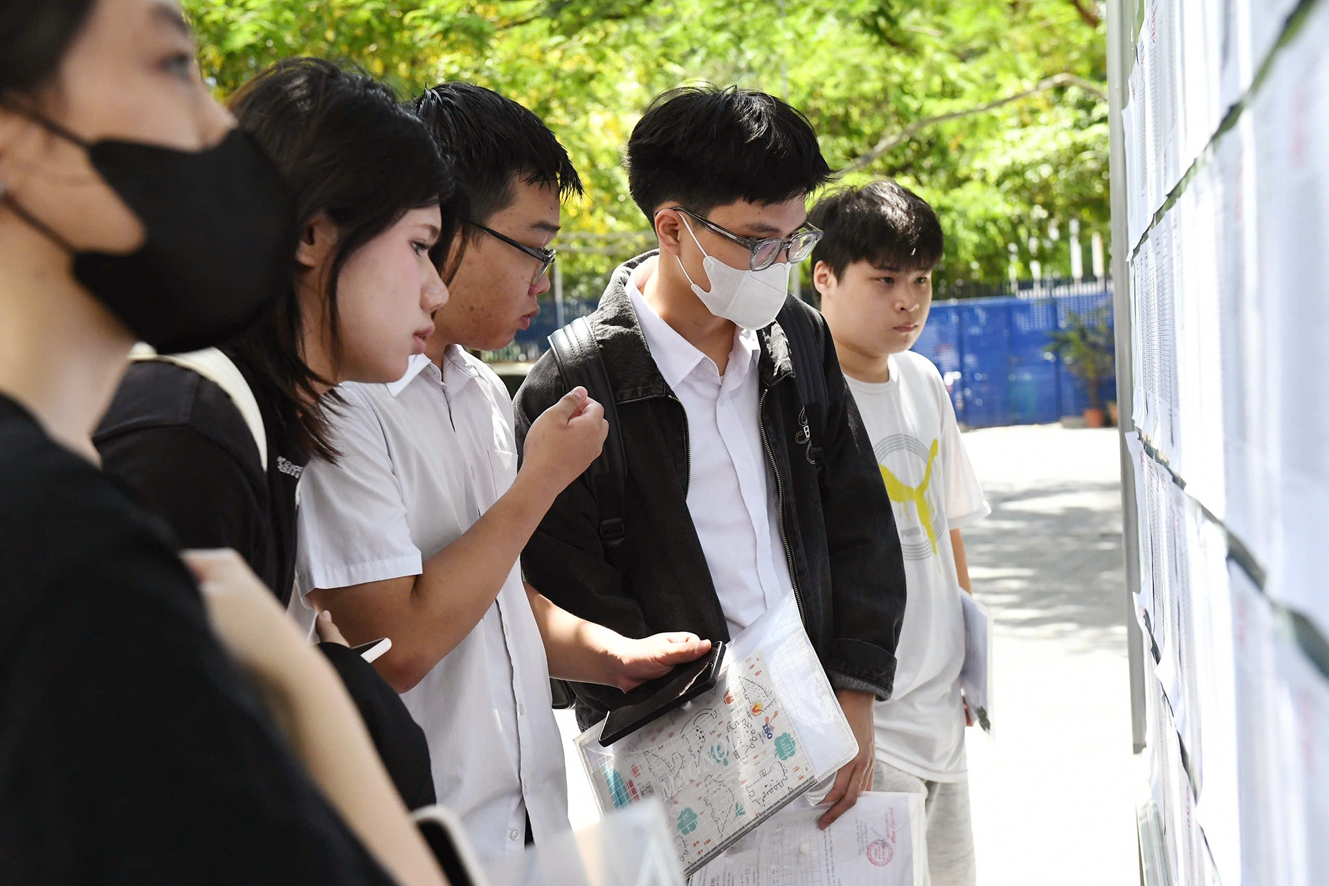 Hơn 1,16 triệu thí sinh bắt đầu làm thủ tục thi tốt nghiệp THPT năm 2025