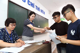 Hơn 1,16 triệu thí sinh bắt đầu làm thủ tục thi tốt nghiệp THPT năm 2025