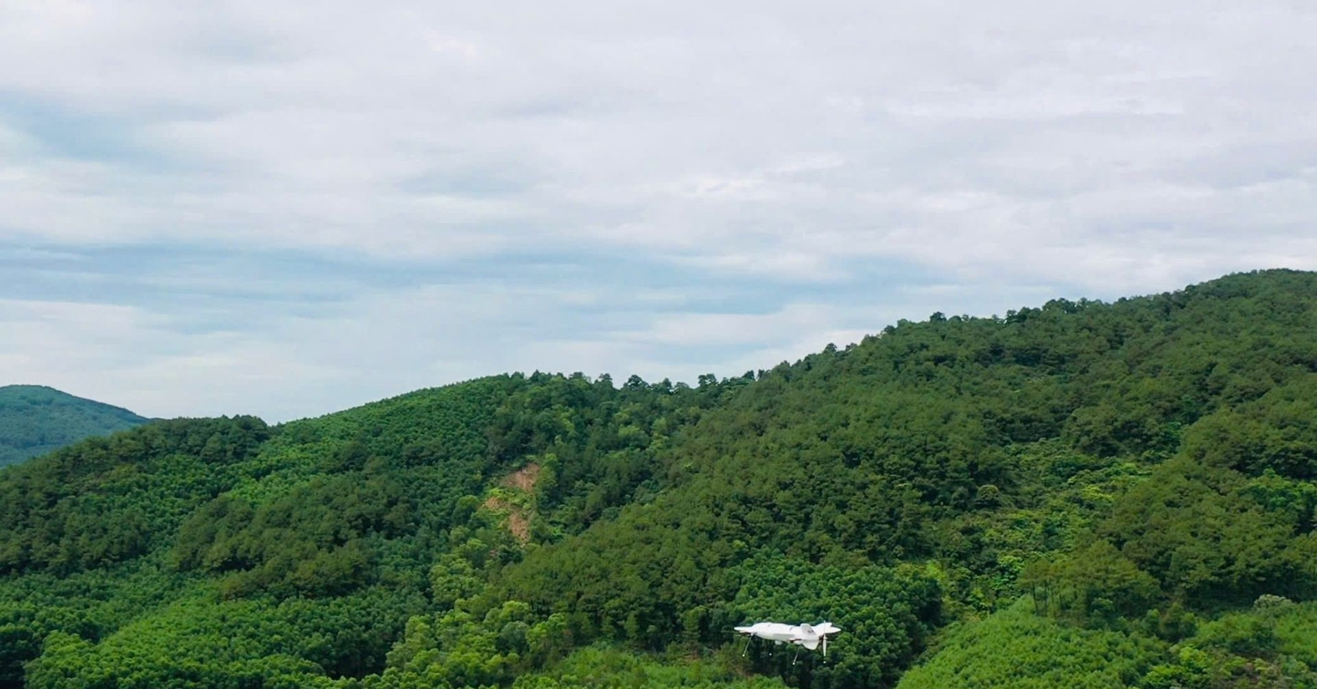 Phenikaa-X làm chủ công nghệ lõi hệ thống UAV giám sát rừng tự động