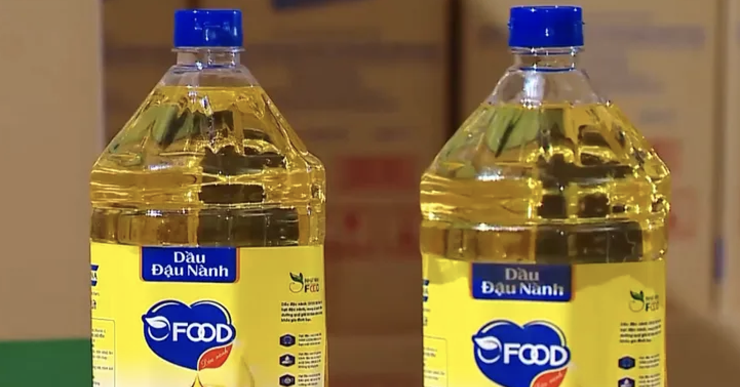 Rợn người vụ sản xuất dầu ăn cho người từ thức ăn chăn nuôi: 3 năm thu 8.200 tỷ