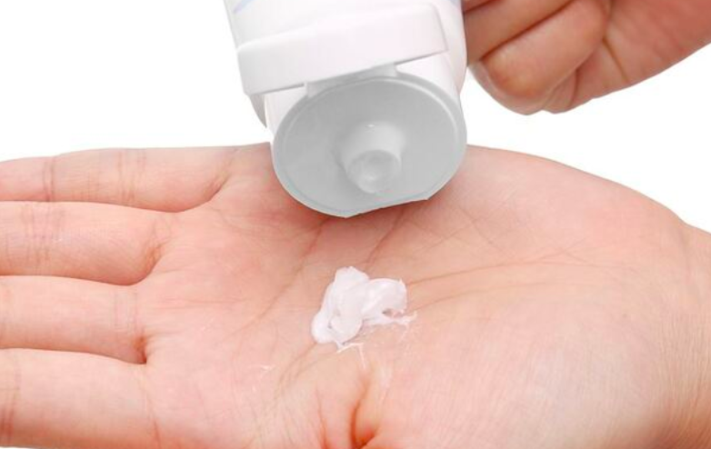 Một công ty xin thu hồi 32 phiếu công bố mỹ phẩm nhập khẩu, nhiều loại nổi tiếng