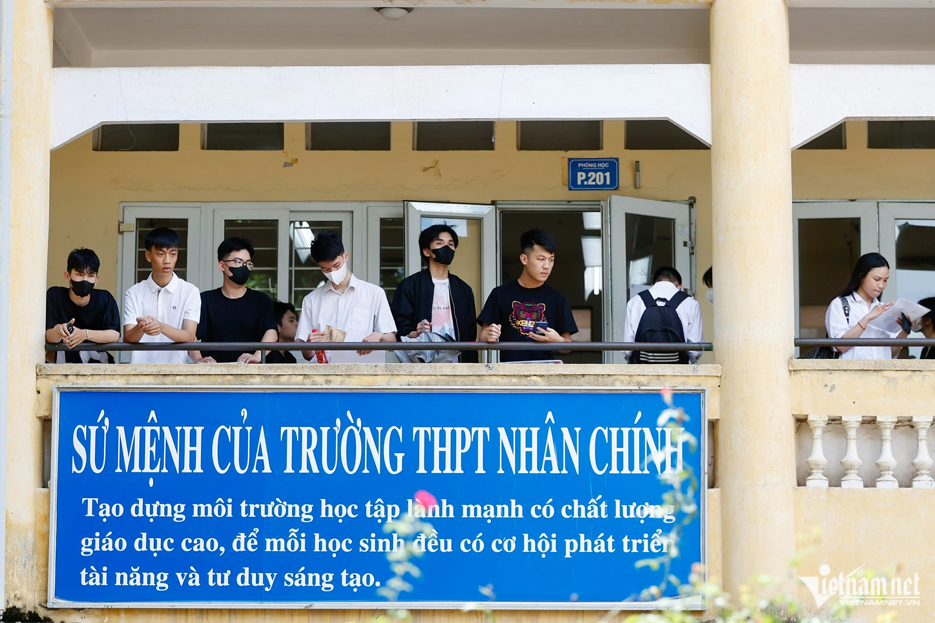 W-thi sinh.jpg