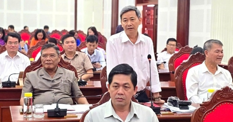 Bí thư Thị ủy giải trình việc phường chặt cây xanh trước ngày sáp nhập