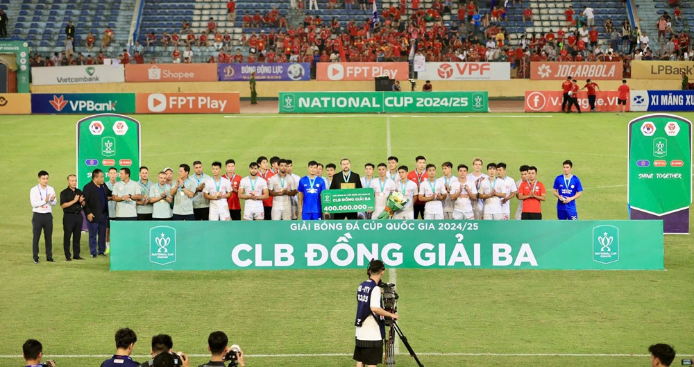 cahn vs the cong viettel 1.jpg