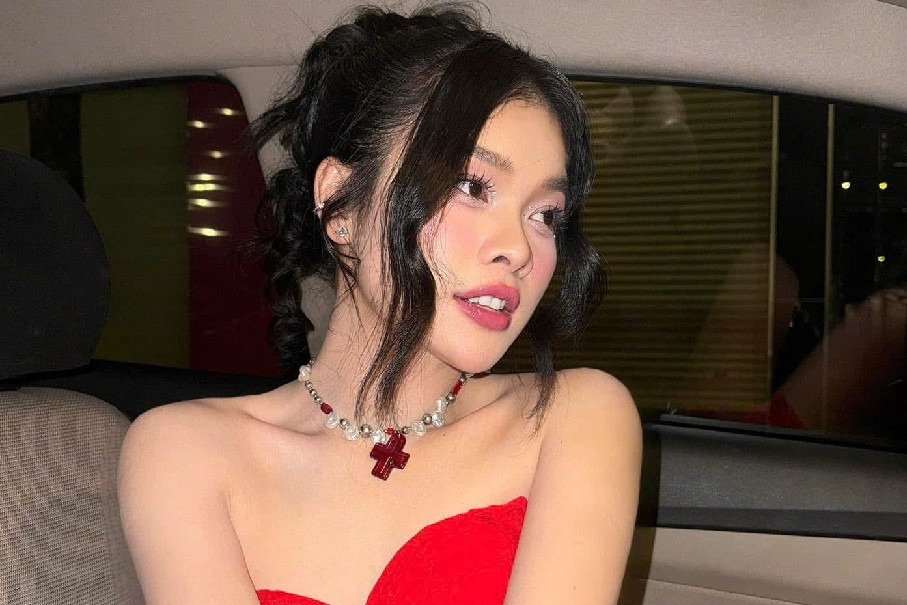 Giai đoạn tăm tối của Quán quân 'Hãy nghe tôi hát' khi bị đồng nghiệp hãm hại