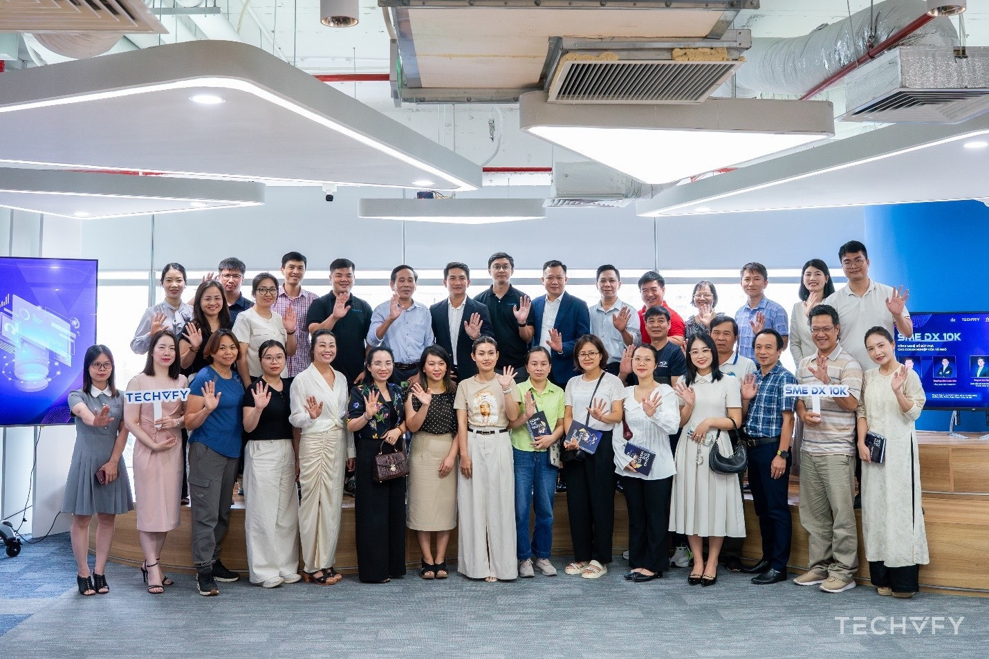 Từ startup công nghệ đến đối tác đồng hành SME chuyển đổi số 1 IMG_0122.jpg