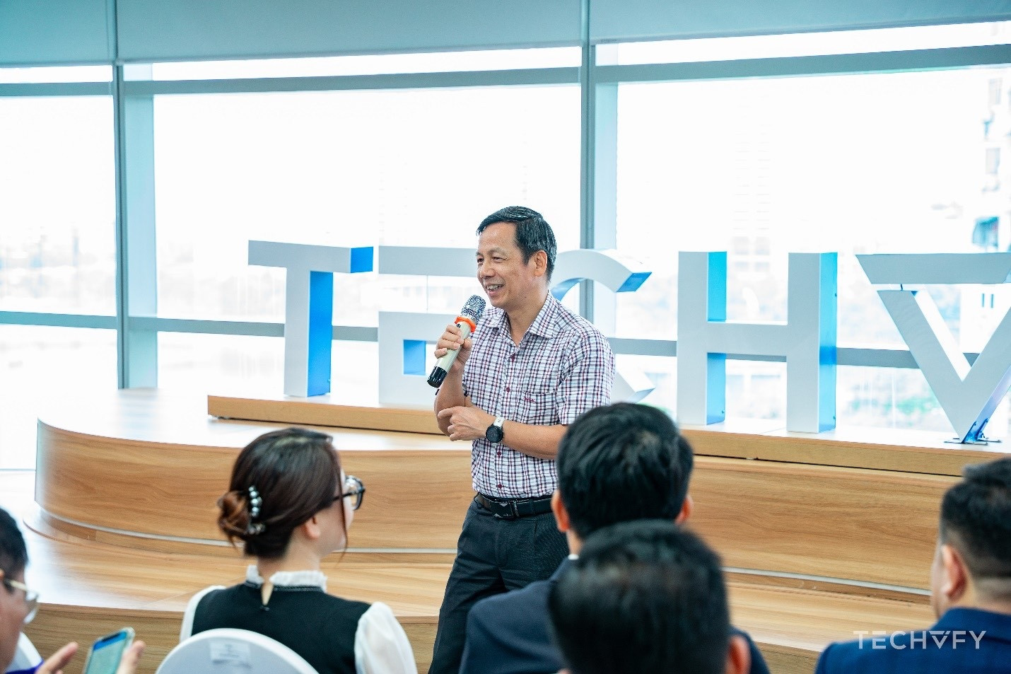 Từ startup công nghệ đến đối tác đồng hành SME chuyển đổi số 3 IMG_0124.jpg