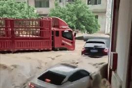 Lũ lịch sử '30 năm có một' nhấn chìm tỉnh Tây Nam Trung Quốc