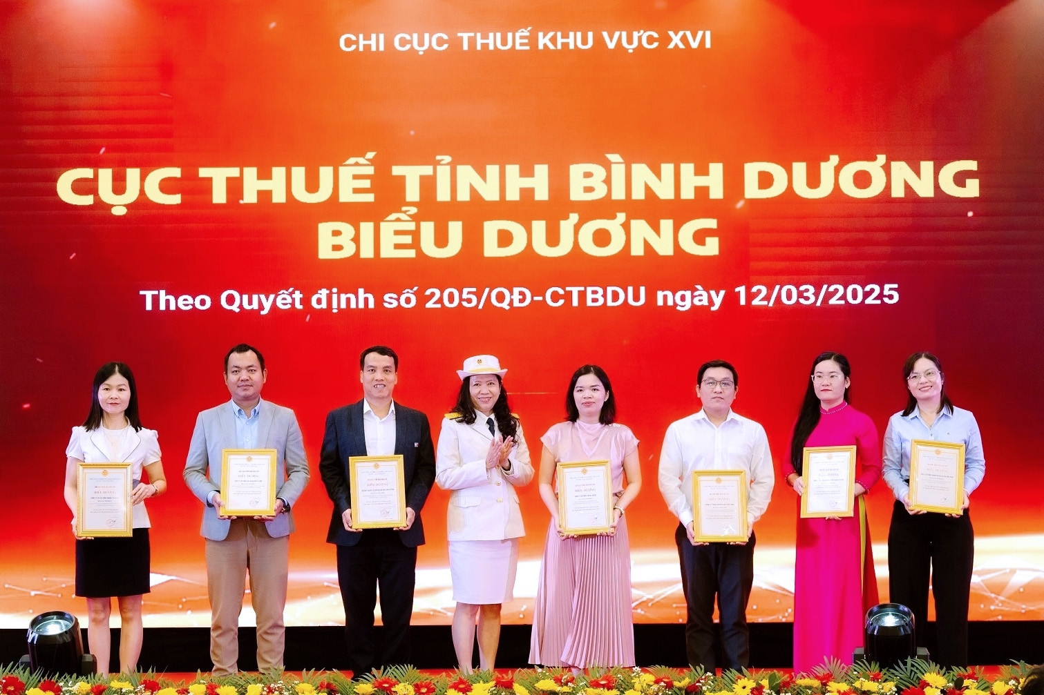 Tân Hiệp Phát được biểu dương về thành tích nổi bật trong việc nộp thuế