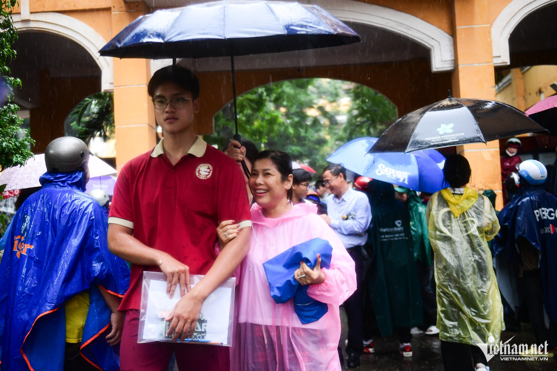 W-HCMC Nguyen Hue middelbare school 7.jpg