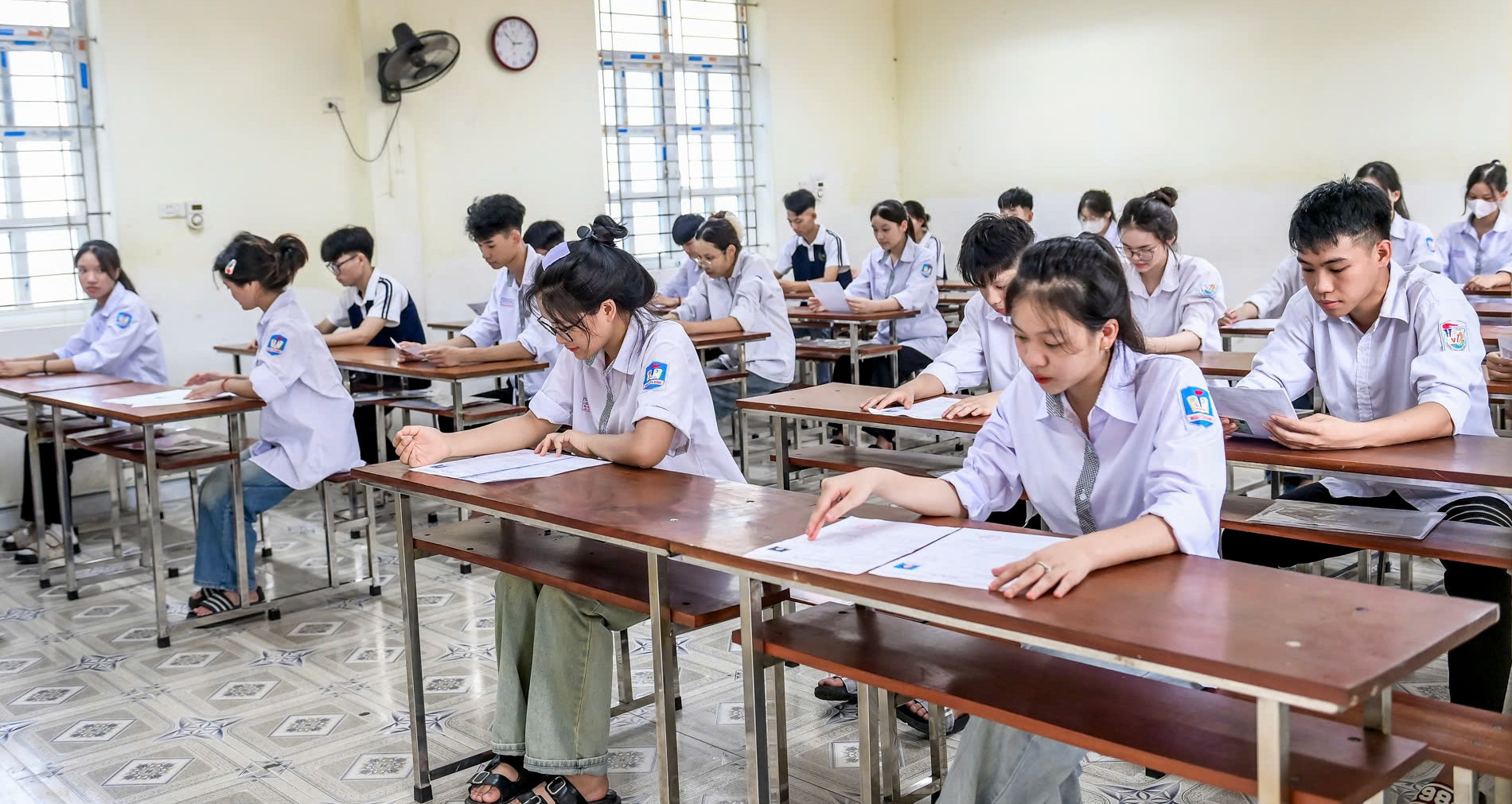 8.308 thí sinh bỏ thi, 5 em bị đình chỉ ở buổi thứ ba thi tốt nghiệp THPT 2025