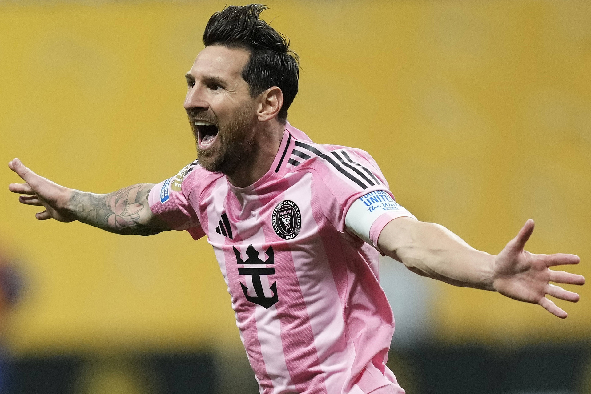 Al Hilal muốn tái hiện cuộc đối đầu Messi và Ronaldo