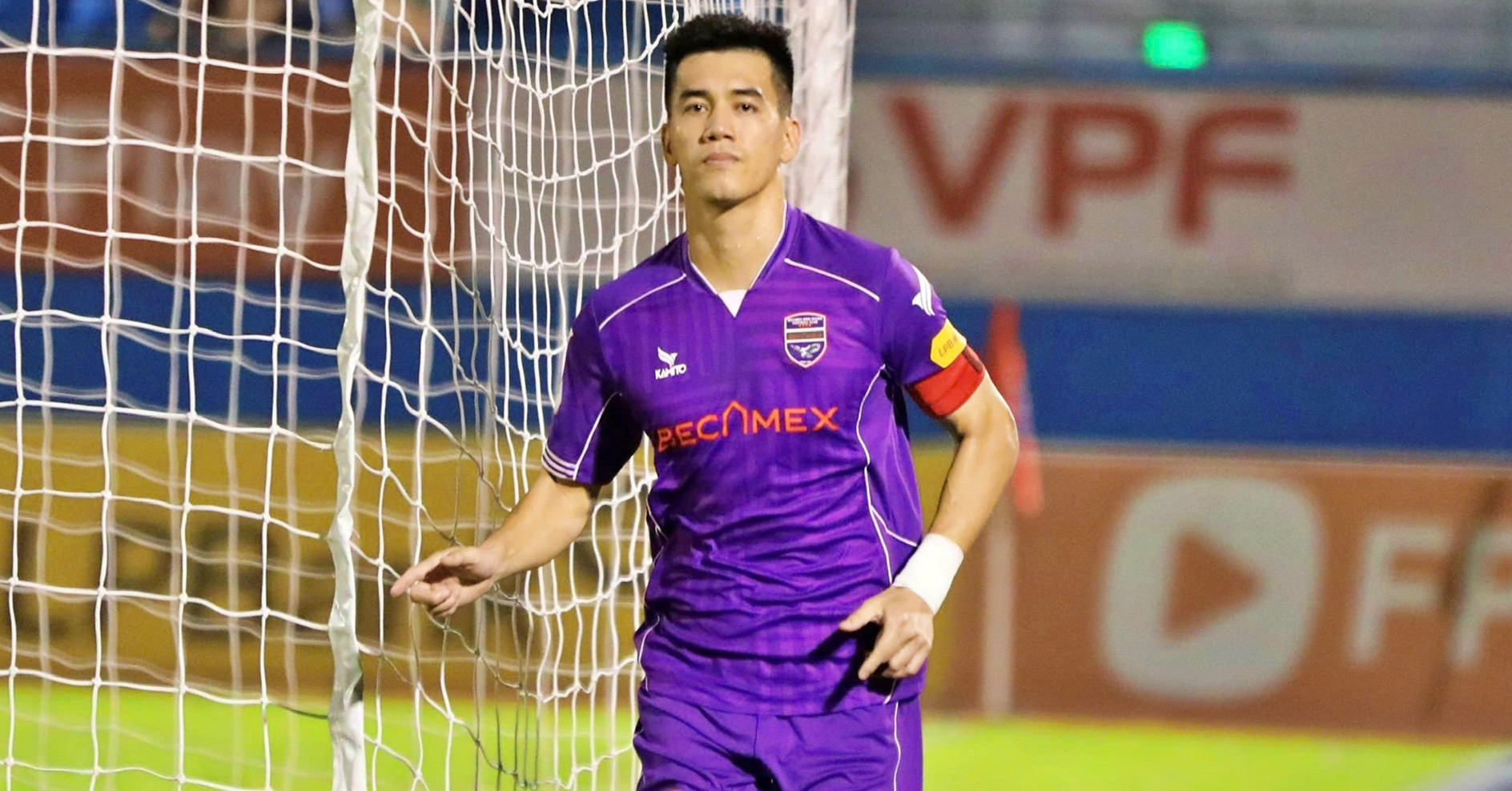 Bất ngờ mất danh hiệu Vua phá lưới V-League, Tiến Linh nói gì?