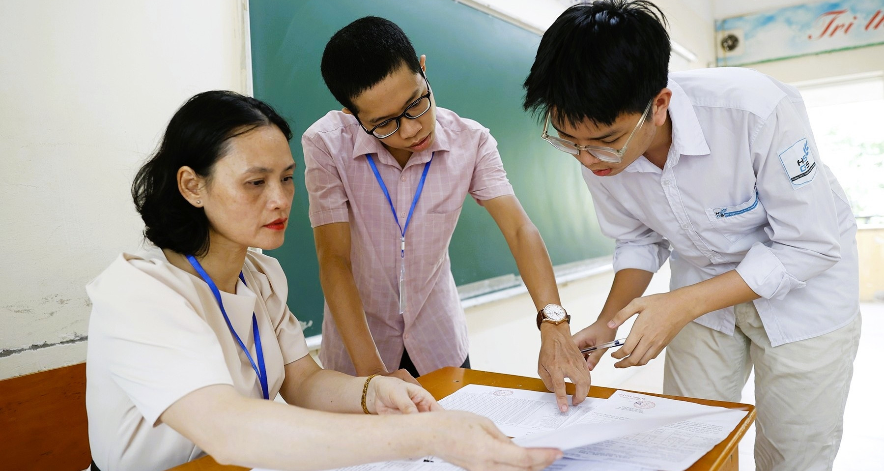 Bộ GD-ĐT: Xử lý nghiêm việc xuất hiện thông tin lọt đề thi tốt nghiệp THPT